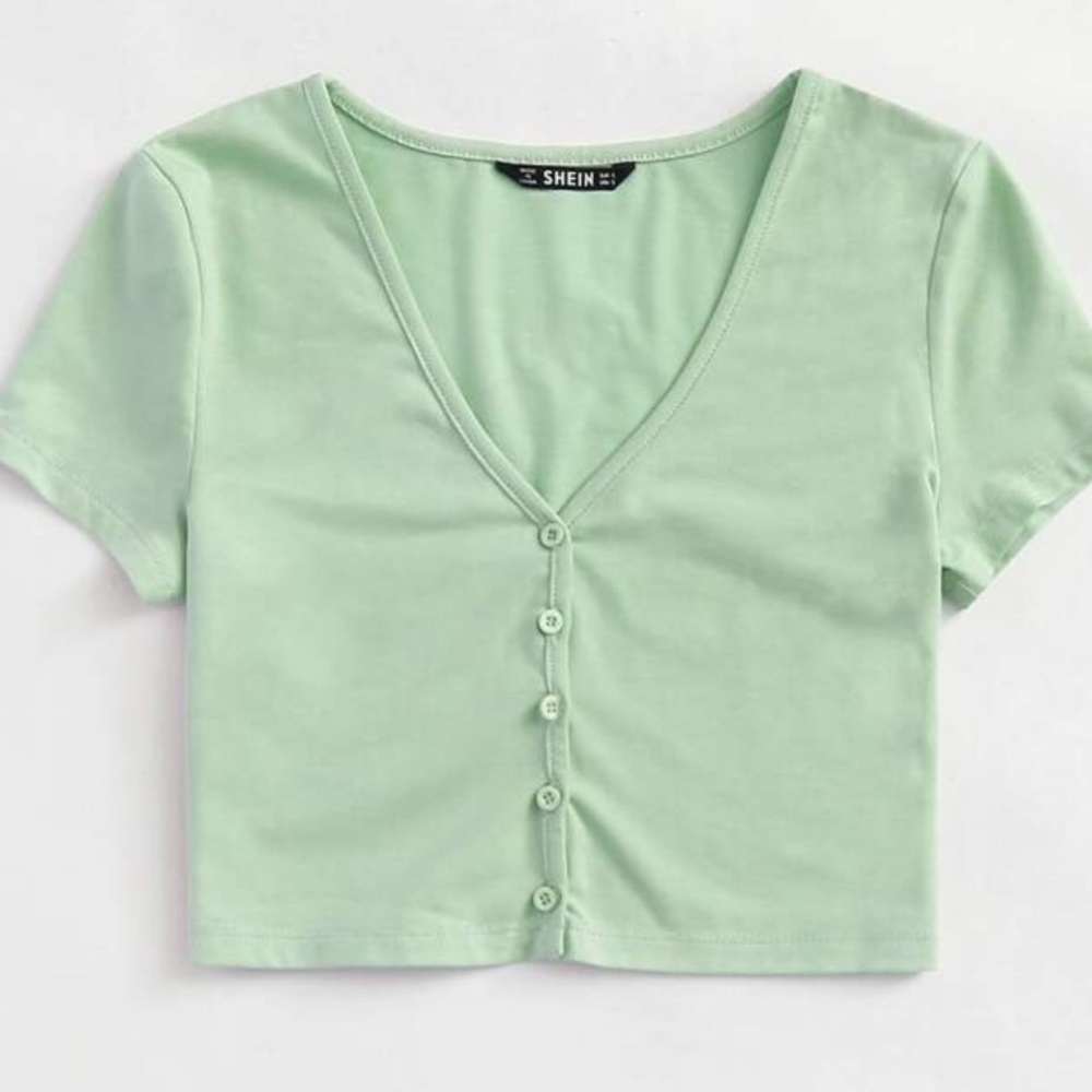 🔥Mint Green Button-Up Crop Top